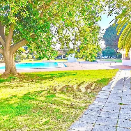 Apartamento T1, Da Oura