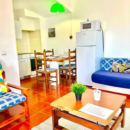 Apartment T1, Da Oura *