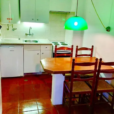 T1, Da Oura Apartamento