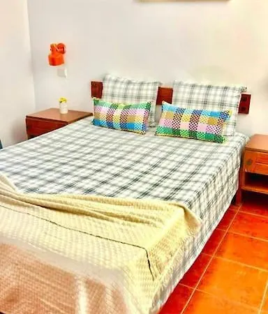 Lejlighed T1, Da Oura Albufeira